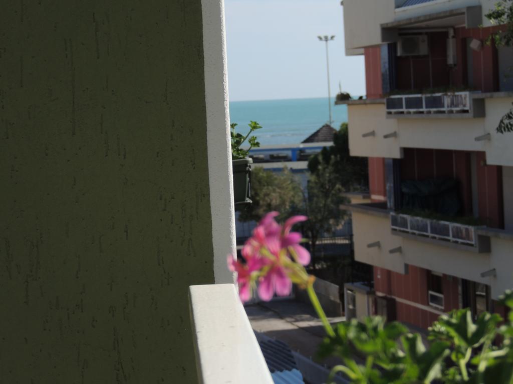 Hotel Ai Fiori Grado Exterior foto