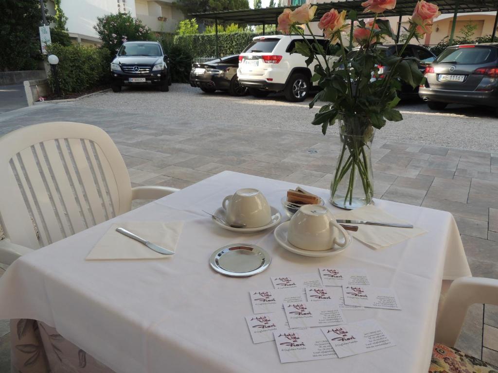 Hotel Ai Fiori Grado Exterior foto