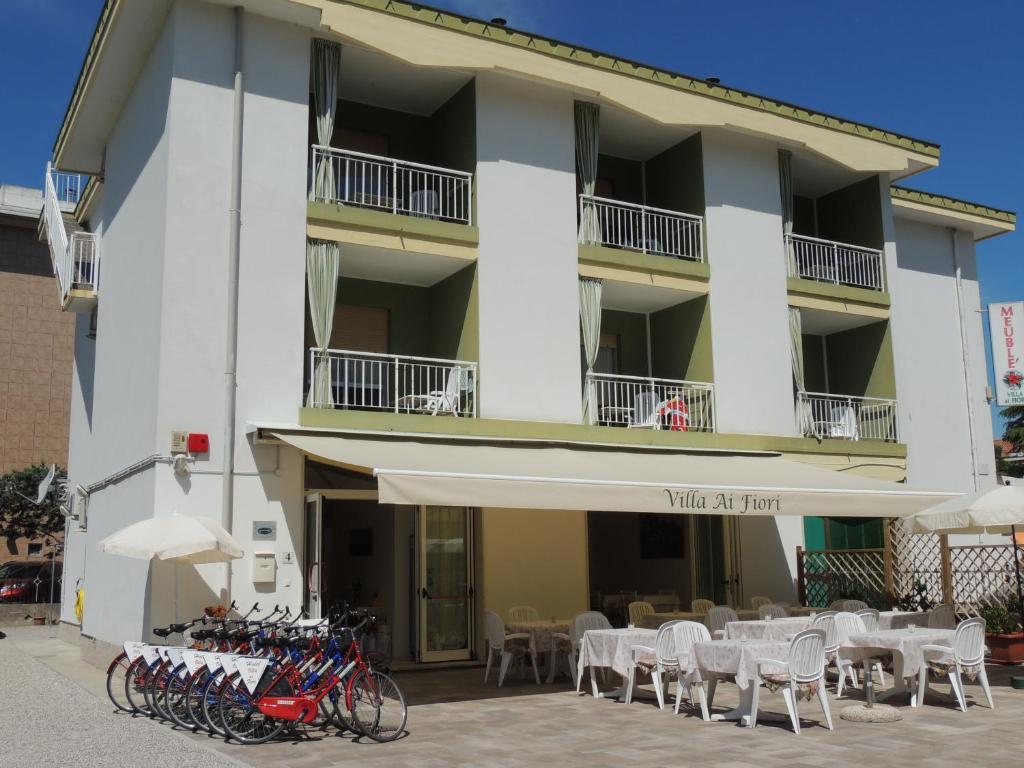 Hotel Ai Fiori Grado Exterior foto